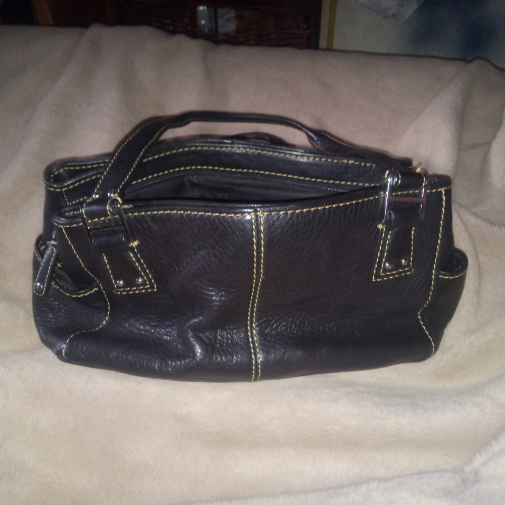 Purses - Picture 3 of 4